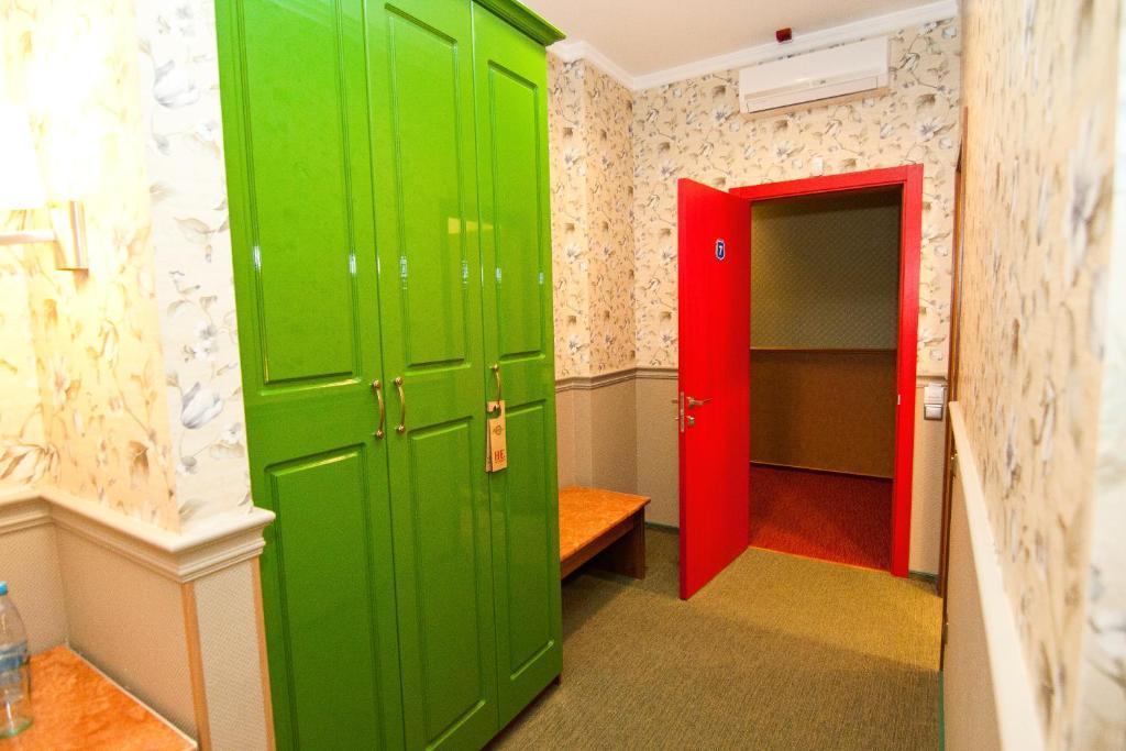 Road Star Hotel Dnipro Esterno foto