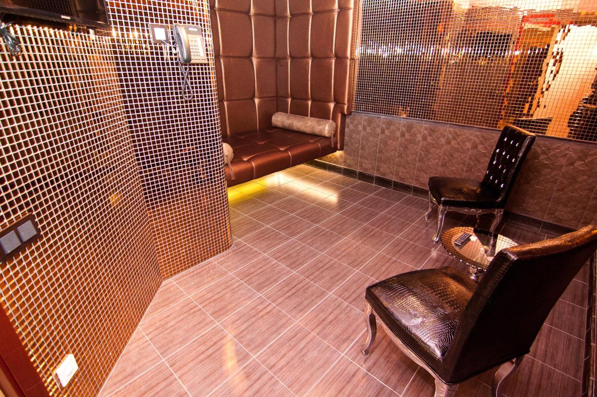Road Star Hotel Dnipro Esterno foto
