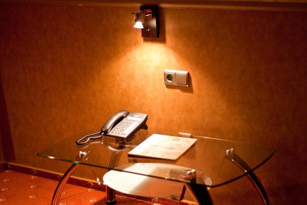 Road Star Hotel Dnipro Camera foto